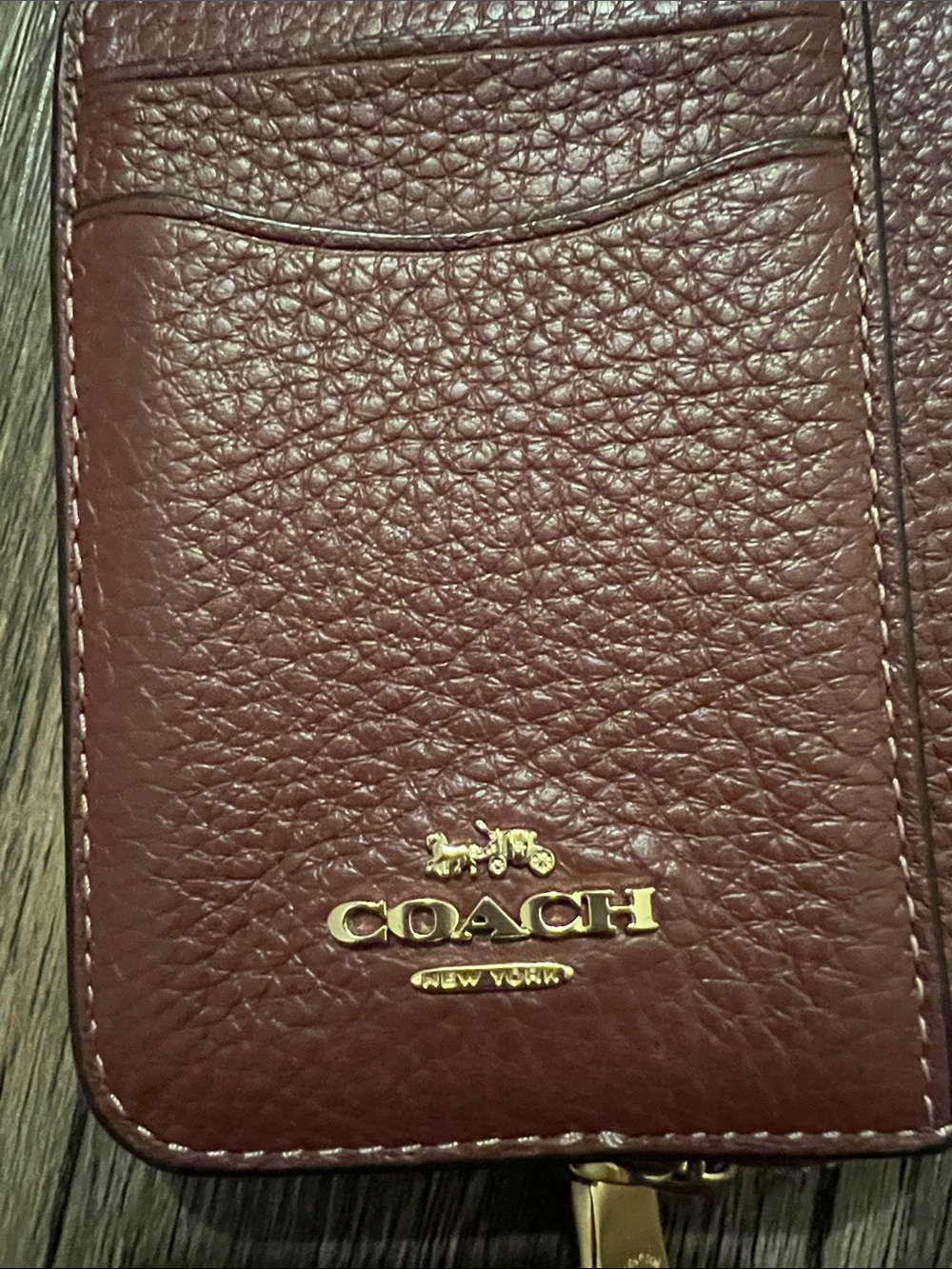 Coach Pebbled Leather Card Holder in Burgundy with Gold Hardware - Picture 2 of 8